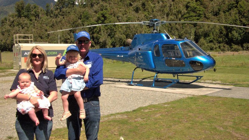 Glacier country helicopters.jpg