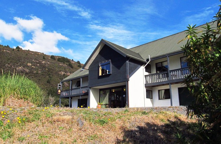 Bealey Hotel 3.jpg