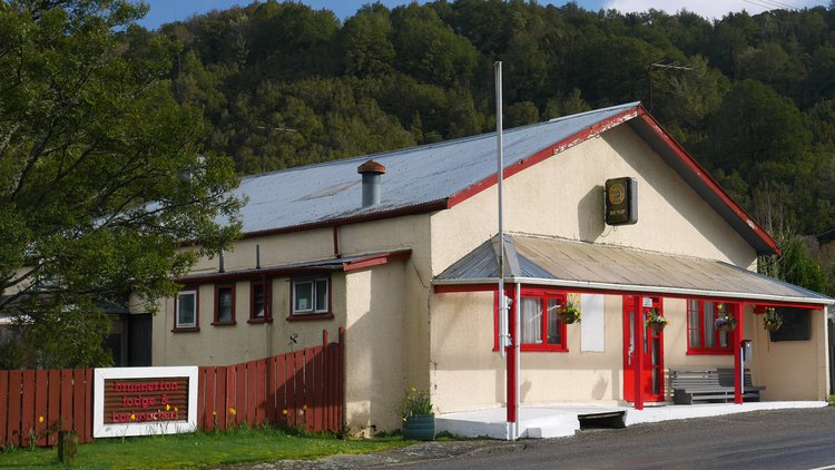 Brunnerton Lodge and Backpackers
