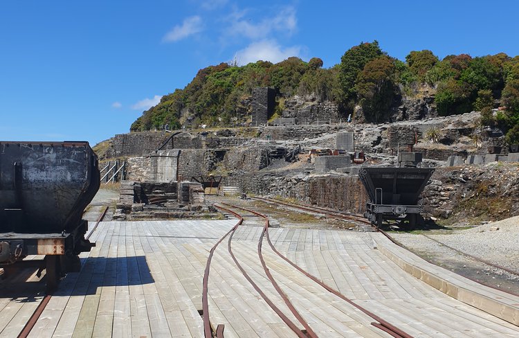 Denniston mine1.jpg