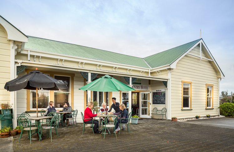 Karamea Village Hotel
