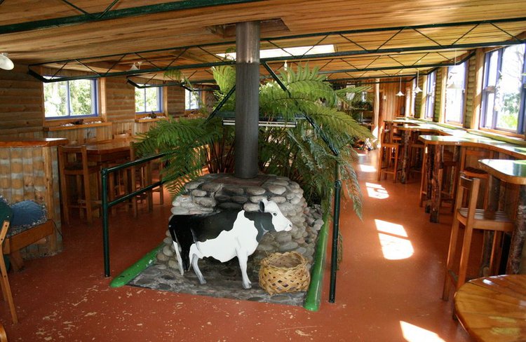 Gentle-Annie-Cowshed-Cafe.JPG