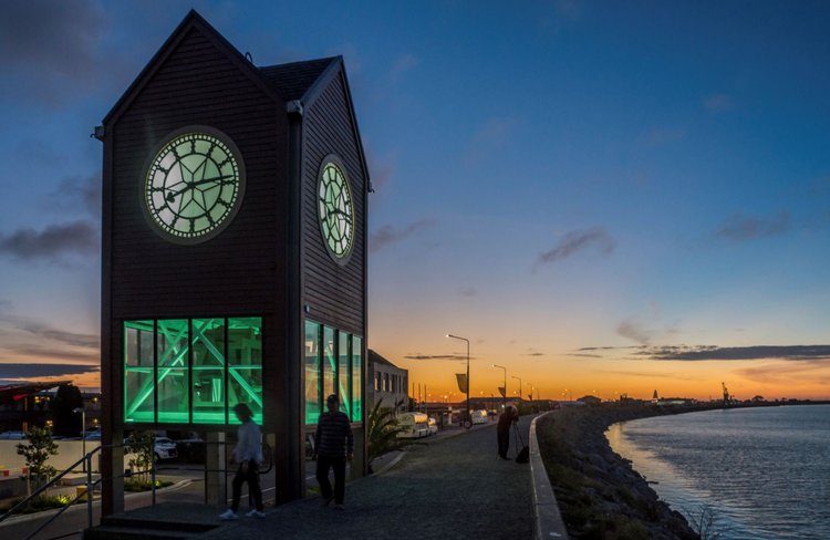 Greymouth_at_night.jpg