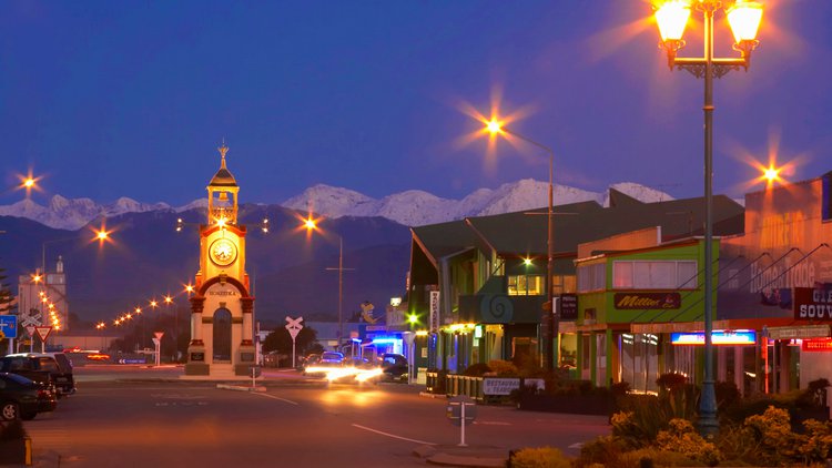 Hoki clocktower & town.jpg