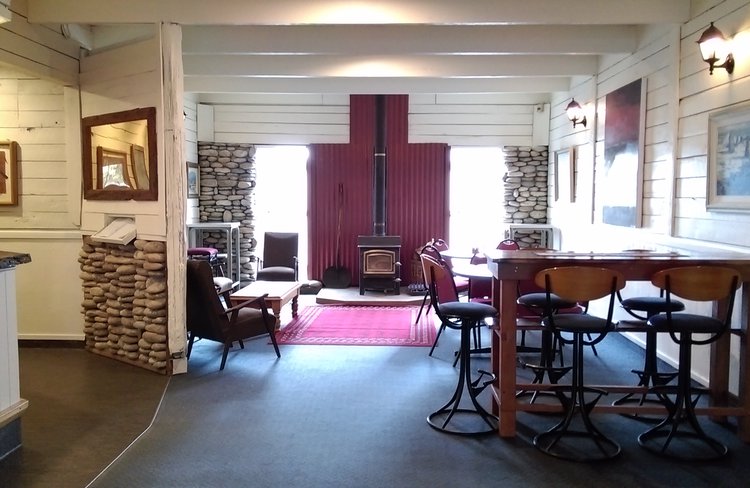 Dawsons Hotel at Reefton Auto Lodge