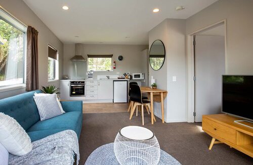 One-Bedroom-Cabin-1.jpg
