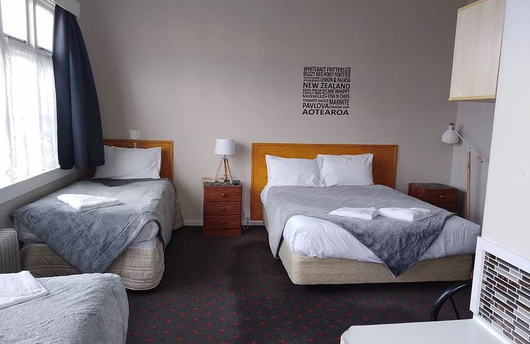 Pioneer-Hotel-Accommodation.JPG