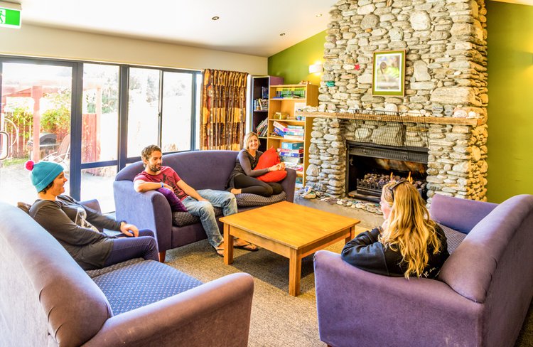YHA - Franz Josef - interior - 3 - 2015 Marta Kulesa 1000.jpg