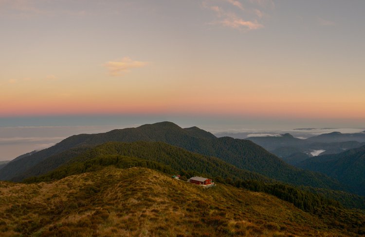 Moonlight Tops Hut at Sunrise