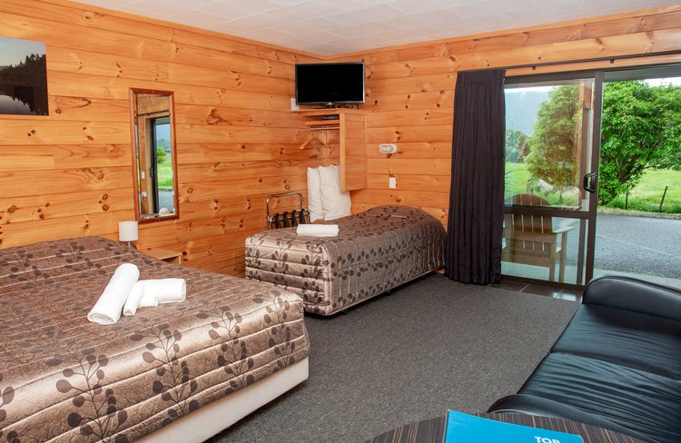 Fox Glacier TOP 10 Holiday Park