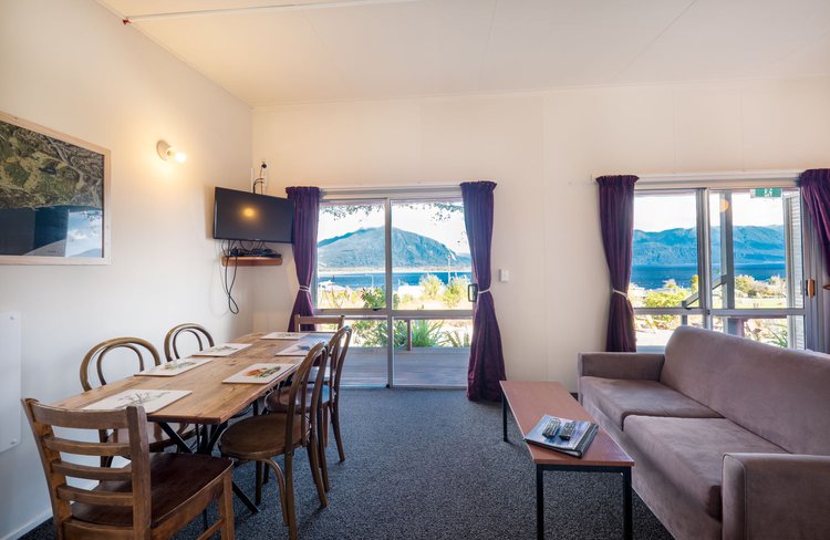 Family Motel Unit