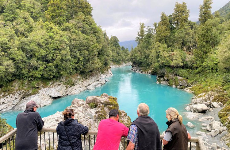 Viewing platform at the Hokitika Gorge