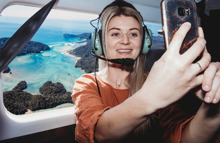 All scheduled flights are also scenic flights as we fly low to enjoy the stunning scenery of the Abel Tasman National Park, Marlborough Sounds and Kahurangi National Park.