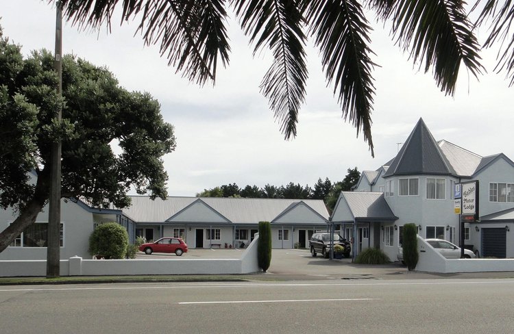 Gables Motor Lodge
