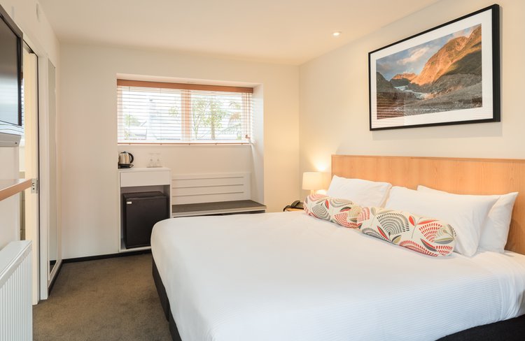 Standard Room - King