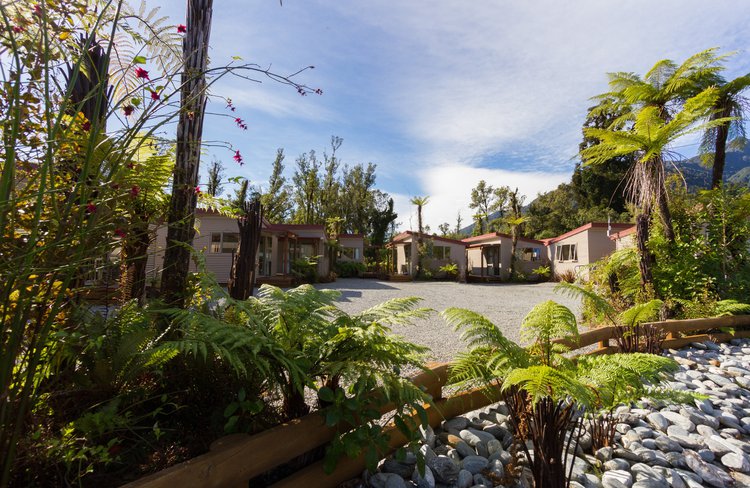 The 10 Cottages