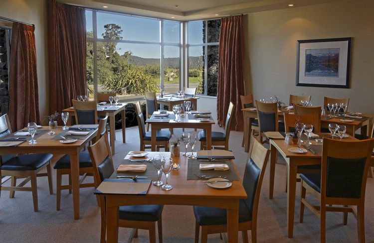 Distinction Fox Glacier Breakfast Restaurant