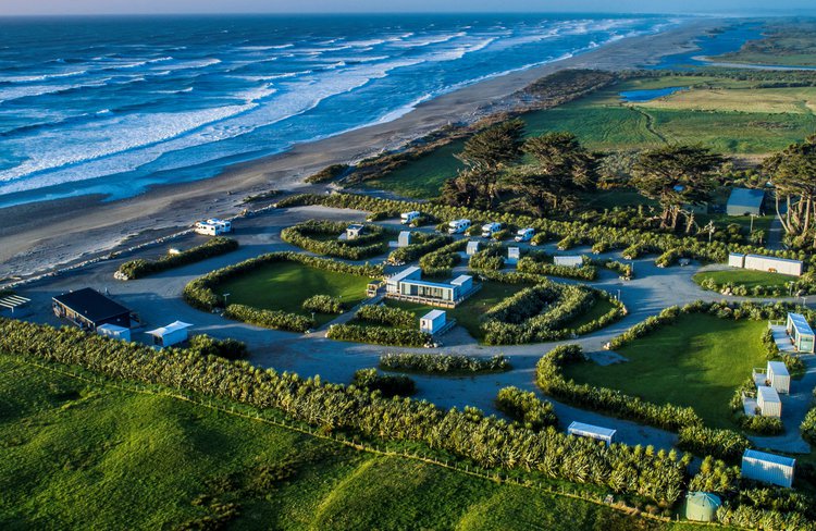Introducing Ross Beach TOP 10 Holiday Park. Nestled on the shoreline of the Tasman Sea, just 2km south of the historic gold mining Ross township.
Our property consist of up-cycled & repurposed Shipping Container accommodation and fabulous RV, motorh