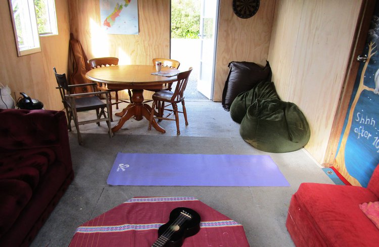 Den guest lounge