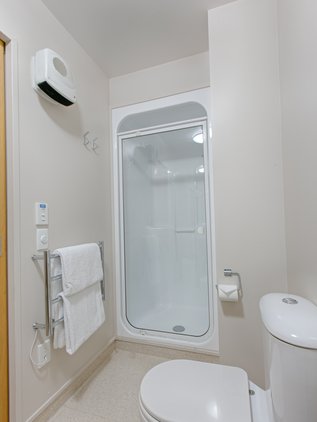 Studio bathroom