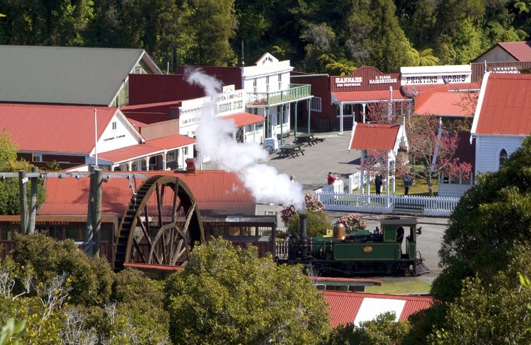Shantytown Village from the lookout
