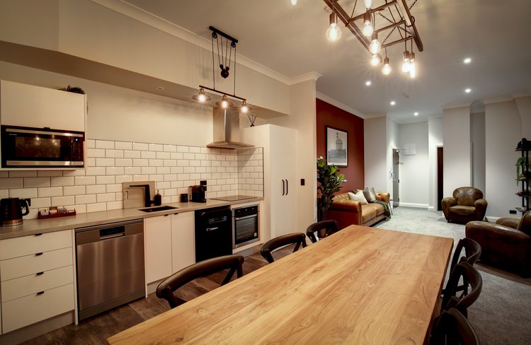 3-bedroom apartment, sleeps 6