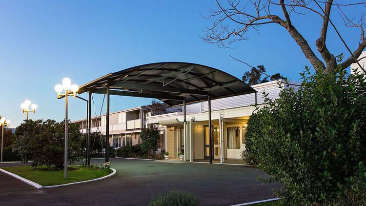 Westport Motor Hotel