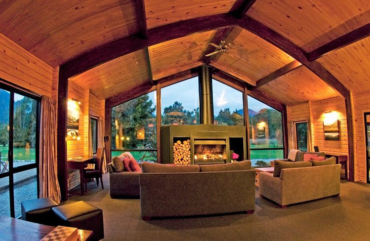 Westwood Lodge's stunning lounge.
