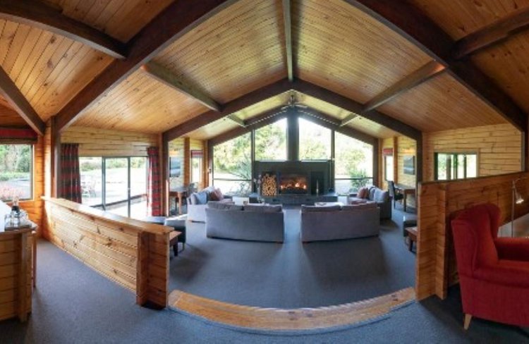 Westwood Lodge Lounge
